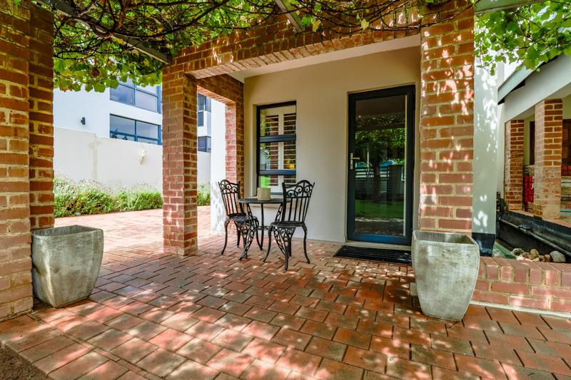 3 Bedroom Property for Sale in Copperleaf Estate Gauteng