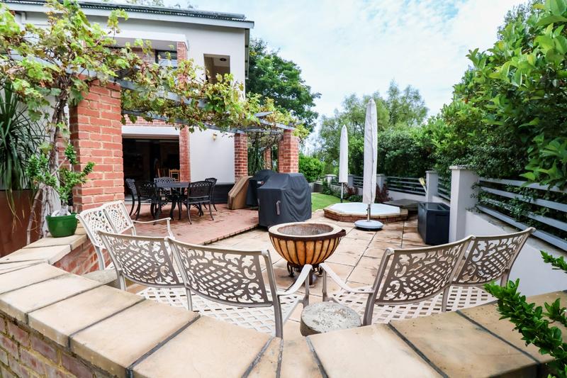 3 Bedroom Property for Sale in Copperleaf Estate Gauteng