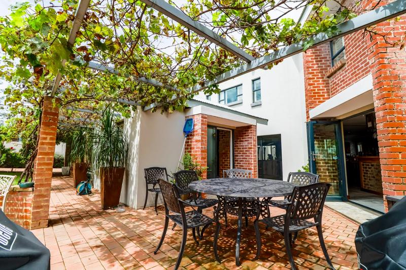 3 Bedroom Property for Sale in Copperleaf Estate Gauteng