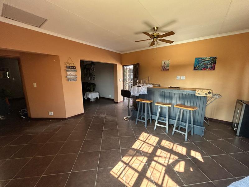 4 Bedroom Property for Sale in The Reeds Gauteng