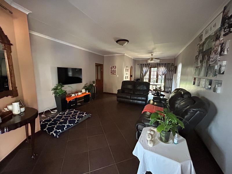 4 Bedroom Property for Sale in The Reeds Gauteng