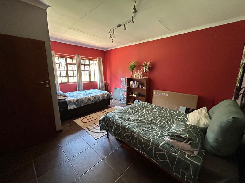 4 Bedroom Property for Sale in The Reeds Gauteng