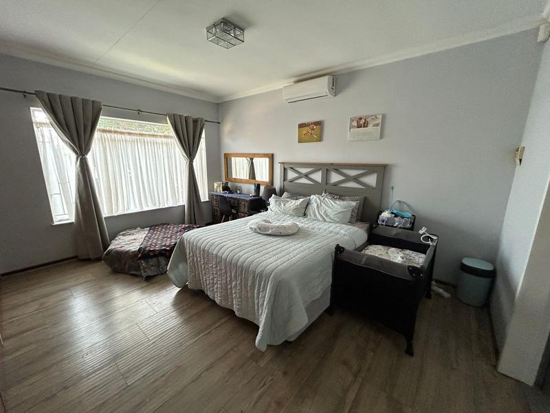 4 Bedroom Property for Sale in The Reeds Gauteng