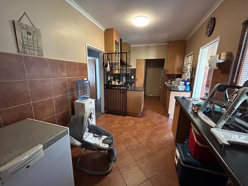 4 Bedroom Property for Sale in The Reeds Gauteng