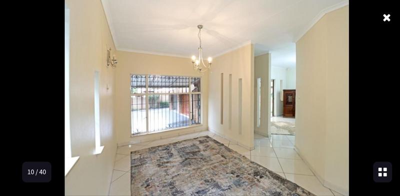 3 Bedroom Property for Sale in Wierda Park Gauteng