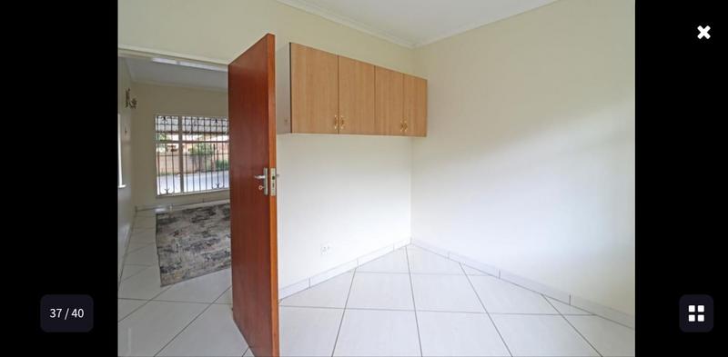 3 Bedroom Property for Sale in Wierda Park Gauteng