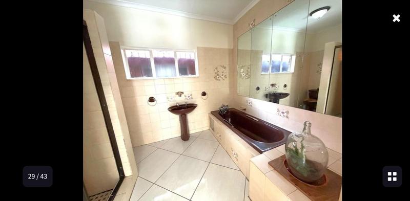 3 Bedroom Property for Sale in Wierda Park Gauteng