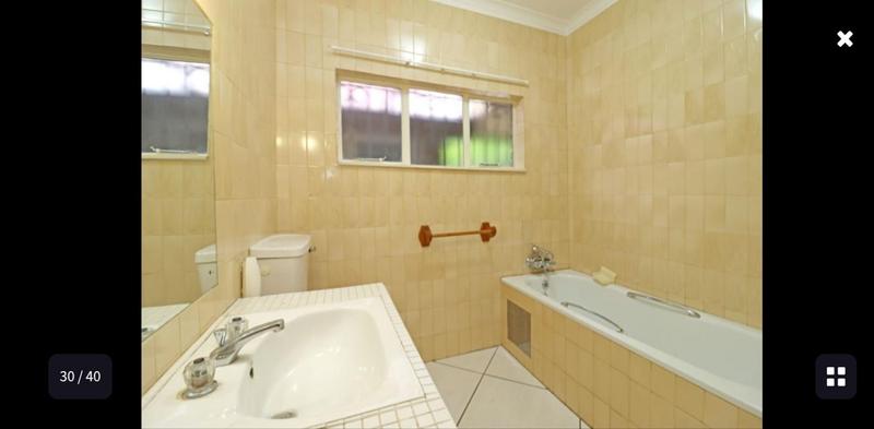 3 Bedroom Property for Sale in Wierda Park Gauteng