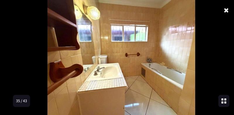 3 Bedroom Property for Sale in Wierda Park Gauteng