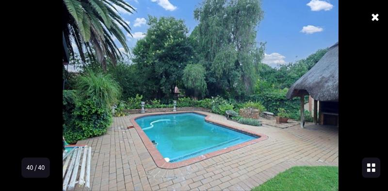 3 Bedroom Property for Sale in Wierda Park Gauteng