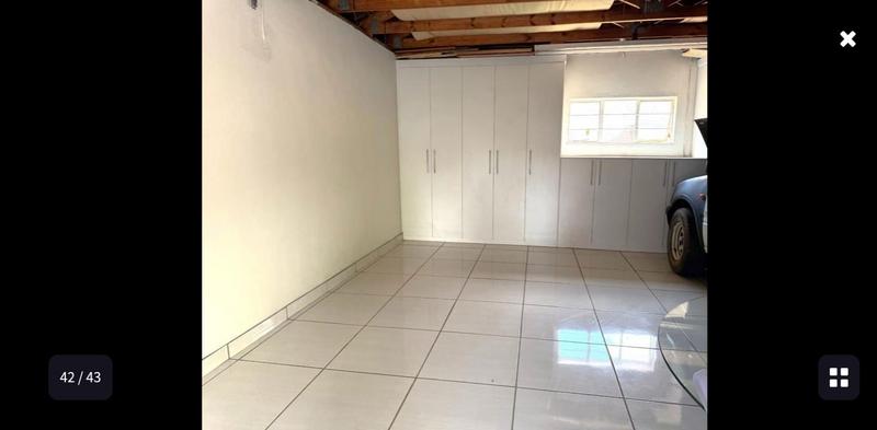 3 Bedroom Property for Sale in Wierda Park Gauteng