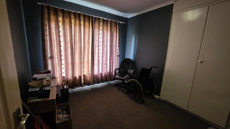 5 Bedroom Property for Sale in Doornpoort Gauteng