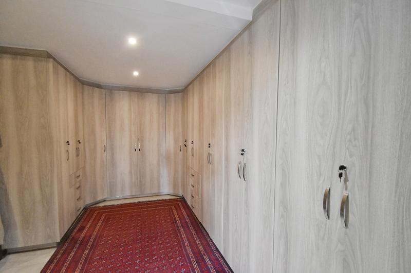 5 Bedroom Property for Sale in Bedfordview Gauteng