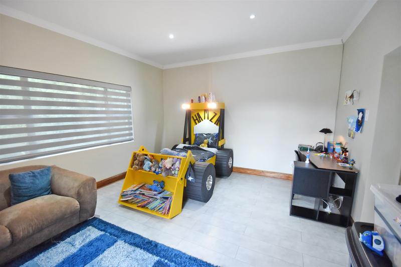 5 Bedroom Property for Sale in Bedfordview Gauteng
