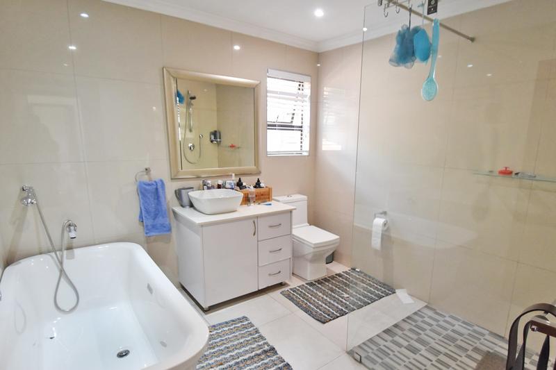 5 Bedroom Property for Sale in Bedfordview Gauteng