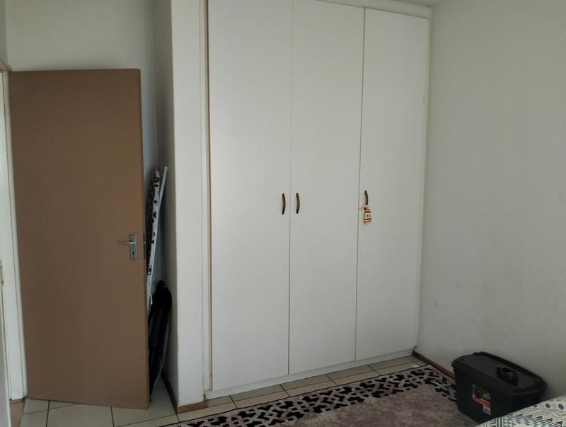 2 Bedroom Property for Sale in Crystal Park Gauteng