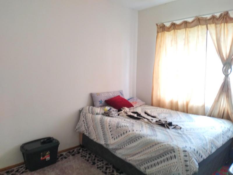 2 Bedroom Property for Sale in Crystal Park Gauteng