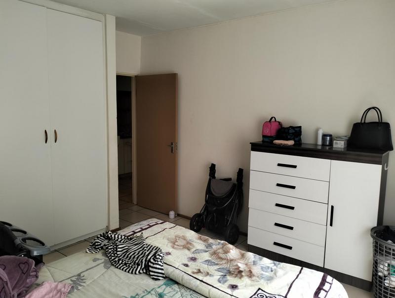 2 Bedroom Property for Sale in Crystal Park Gauteng