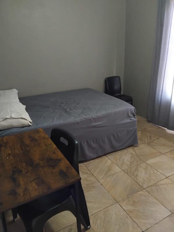 To Let 2 Bedroom Property for Rent in Rosslyn Gauteng