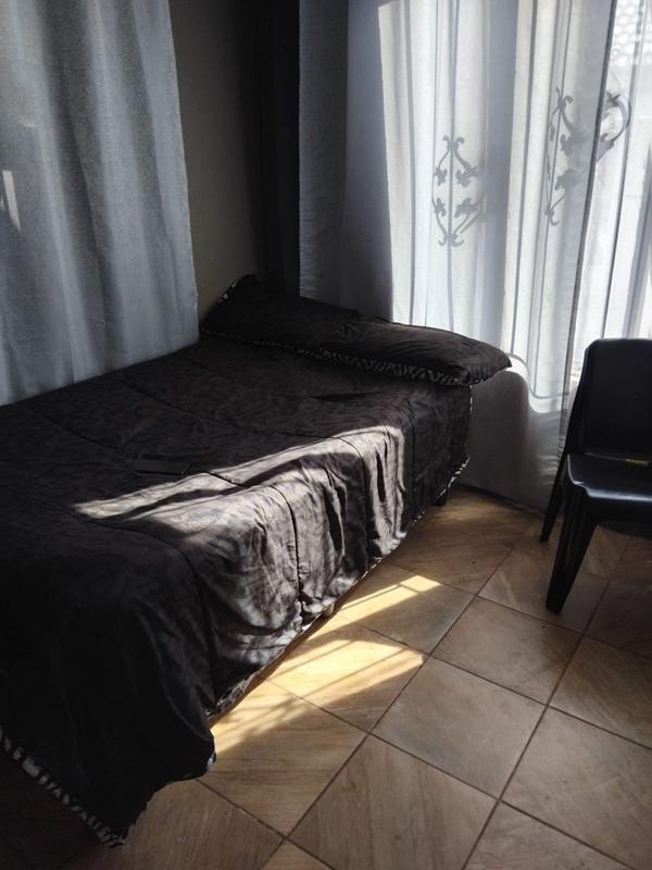 To Let 2 Bedroom Property for Rent in Rosslyn Gauteng
