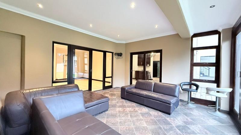 To Let 4 Bedroom Property for Rent in Midfield Estate Gauteng