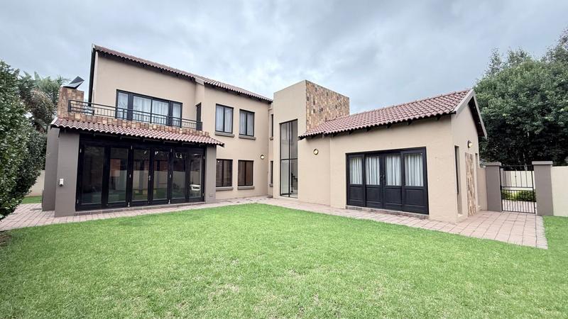 To Let 4 Bedroom Property for Rent in Midfield Estate Gauteng