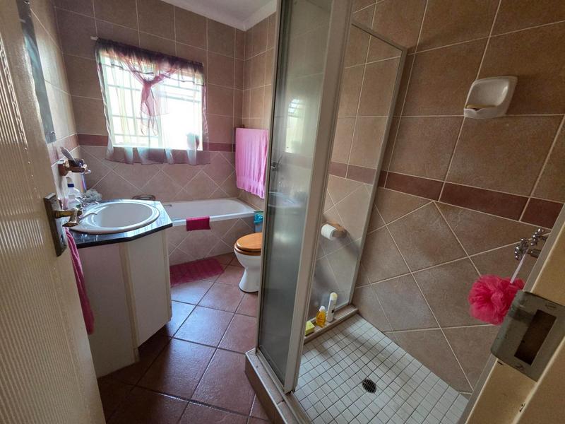 3 Bedroom Property for Sale in Moreleta Park Gauteng