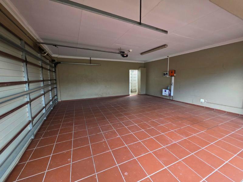 To Let 3 Bedroom Property for Rent in Nimrodpark Gauteng