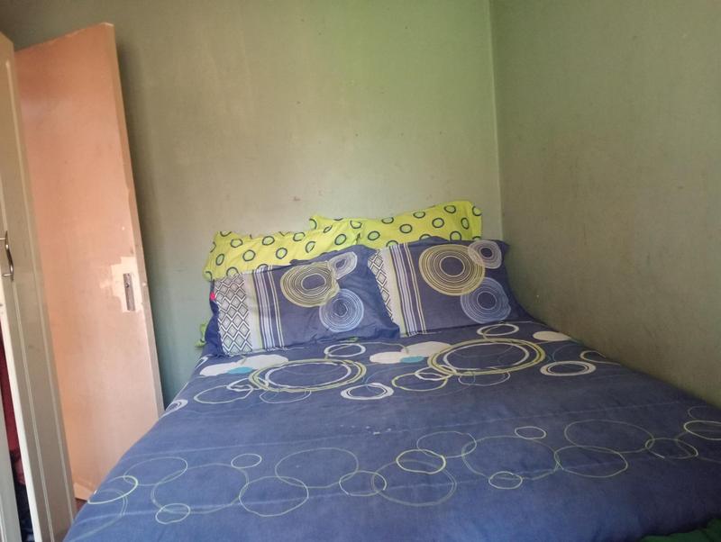 2 Bedroom Property for Sale in Protea Glen Gauteng
