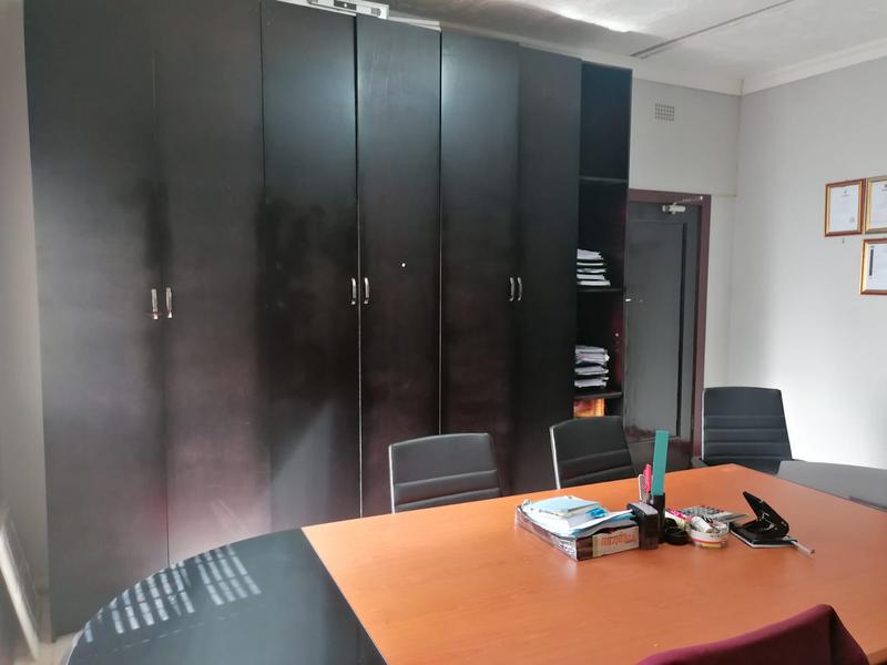 3 Bedroom Property for Sale in Bezuidenhout Valley Gauteng