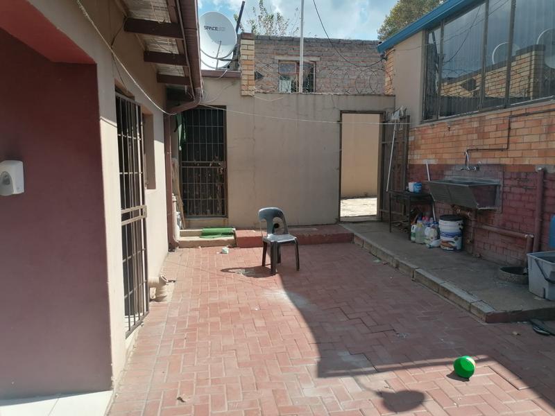 3 Bedroom Property for Sale in Bezuidenhout Valley Gauteng