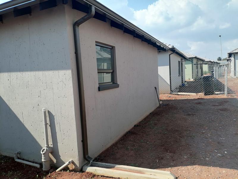 To Let 2 Bedroom Property for Rent in Dawn Park Gauteng