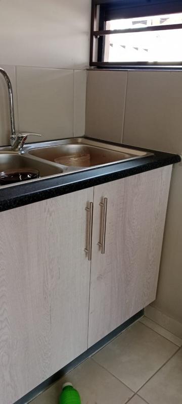 To Let 2 Bedroom Property for Rent in Dawn Park Gauteng