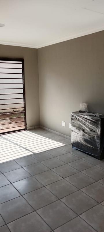 To Let 2 Bedroom Property for Rent in Dawn Park Gauteng