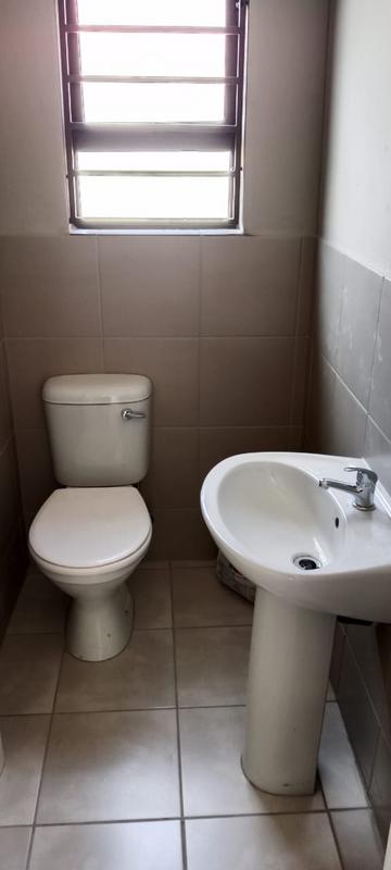 To Let 2 Bedroom Property for Rent in Dawn Park Gauteng