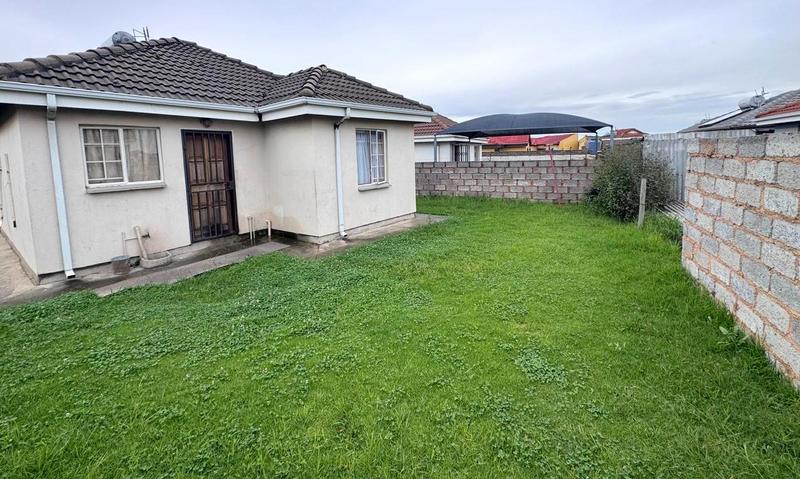 2 Bedroom Property for Sale in Crystal Park Gauteng
