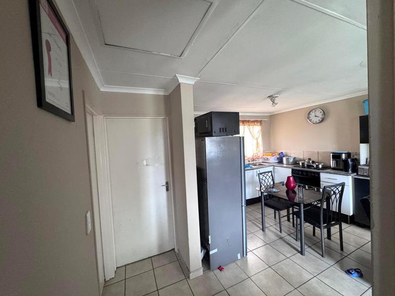 2 Bedroom Property for Sale in Crystal Park Gauteng