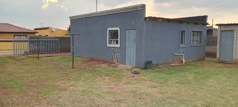 2 Bedroom Property for Sale in Sotho Section Gauteng
