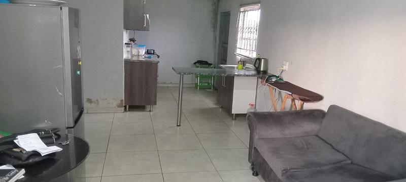 2 Bedroom Property for Sale in Sotho Section Gauteng