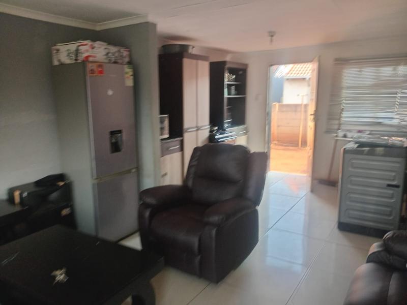 2 Bedroom Property for Sale in Vosloorus Gauteng
