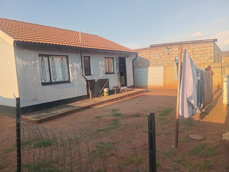 2 Bedroom Property for Sale in Vosloorus Gauteng