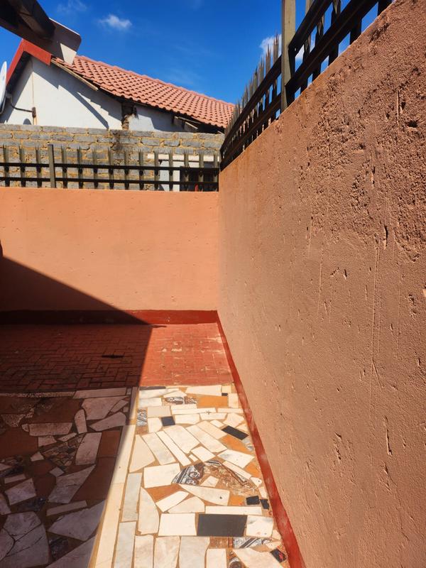 3 Bedroom Property for Sale in Dobsonville Gauteng