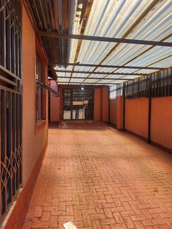 3 Bedroom Property for Sale in Dobsonville Gauteng