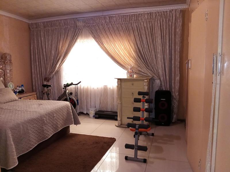 4 Bedroom Property for Sale in Vanderbijlpark CE Gauteng