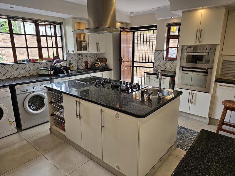 To Let 3 Bedroom Property for Rent in Rivonia Gauteng