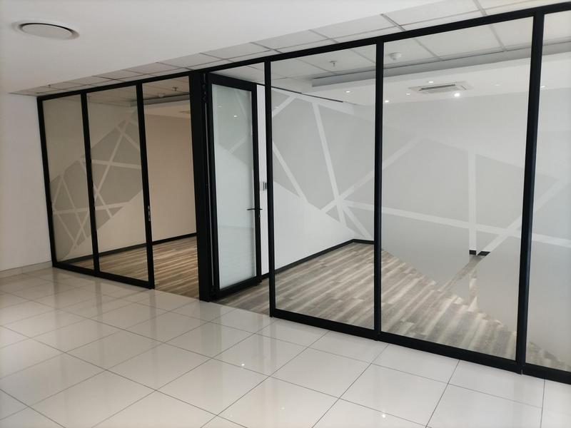To Let commercial Property for Rent in Vorna Valley Gauteng