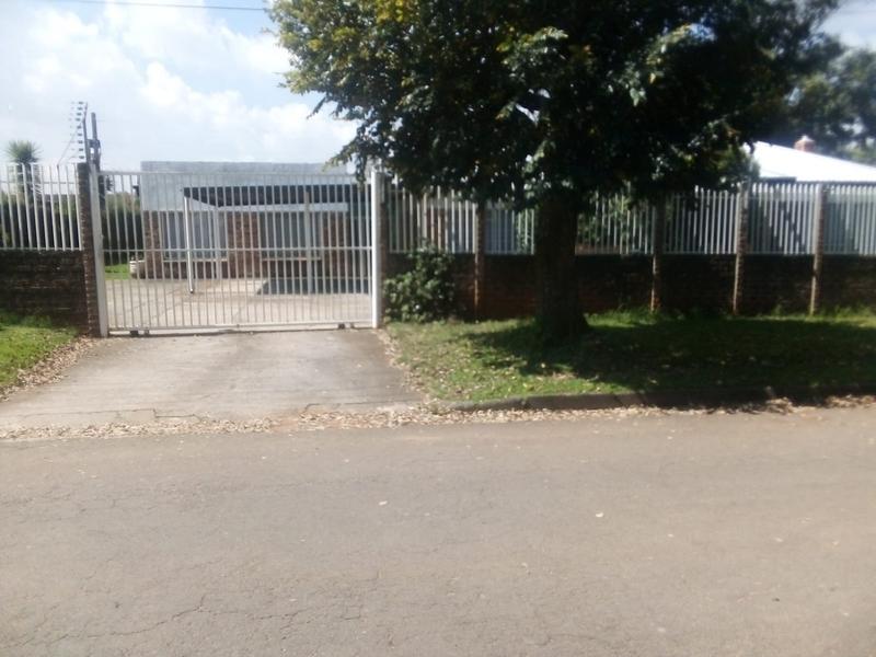 To Let 3 Bedroom Property for Rent in Primrose Gauteng