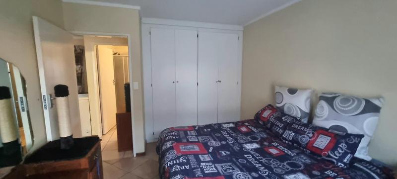 2 Bedroom Property for Sale in The Reeds Gauteng