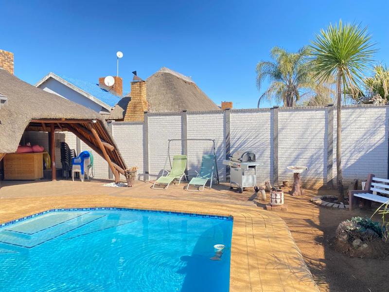 To Let 3 Bedroom Property for Rent in Vanderbijlpark SE 7 Gauteng