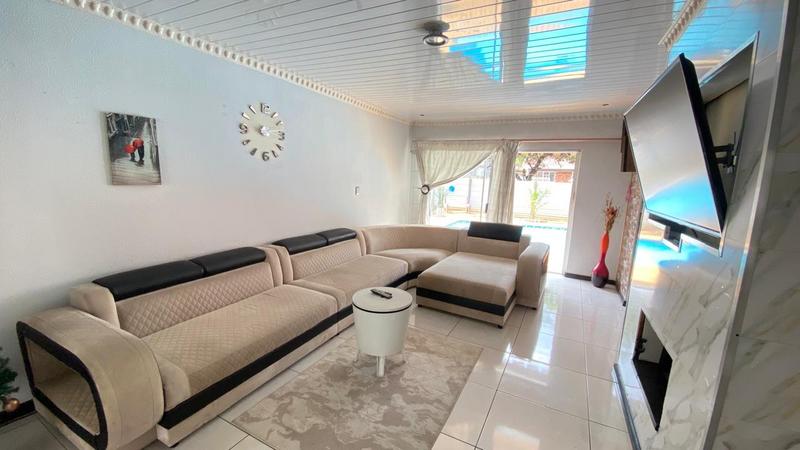 To Let 3 Bedroom Property for Rent in Vanderbijlpark SE 7 Gauteng